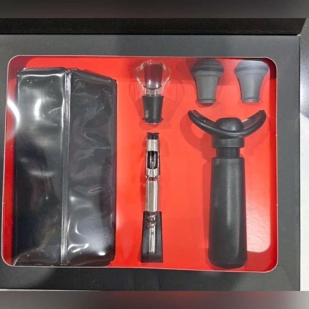 Vac-U-Vin  Wine Essentials 6 Piece Giftset, Standard, Black New in Box